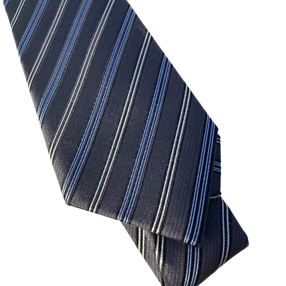 Kenneth Cole Reaction Necktie Mens OS Gray Striped Silk